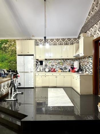 Rumah Eksklusif Dijual LT 300m2 di Tebet, Jakarta Selatan Rumah Eksklusif Dijual LT 300m2 di Tebet, Jakarta Selatan