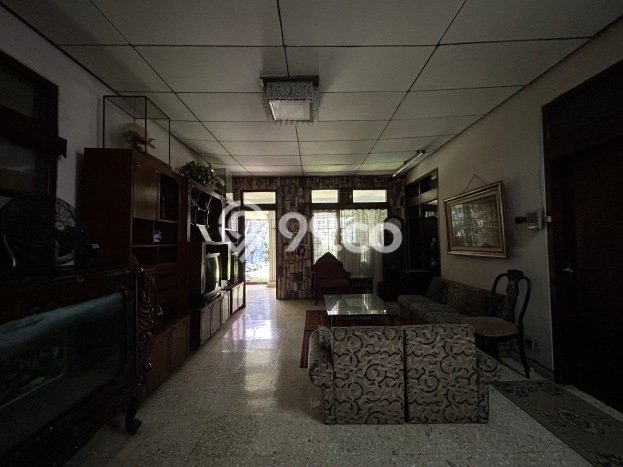 Rumah Mewah Siap Huni LT 481m2 di Pancoran, Jakarta Selatan Rumah Mewah Siap Huni LT 481m2 di Pancoran, Jakarta Selatan