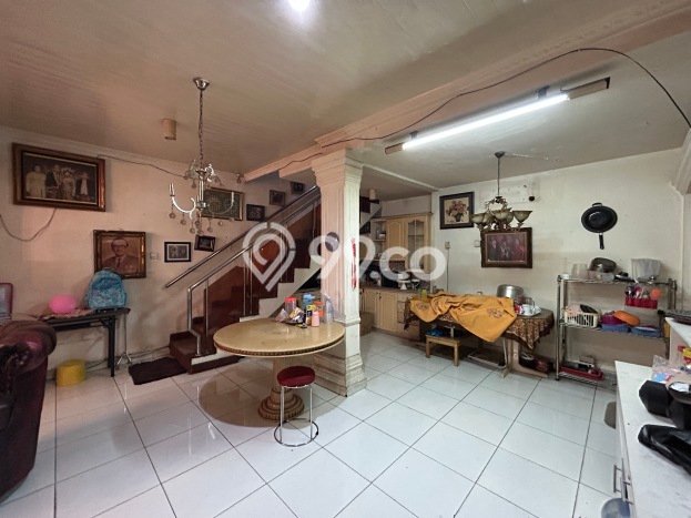 Dijual Rumah Premium dengan Fasilitas Sekitar Lengkap di Tebet, Jakarta Selatan Dijual Rumah Premium dengan Fasilitas Sekitar Lengkap di Tebet, Jakarta Selatan