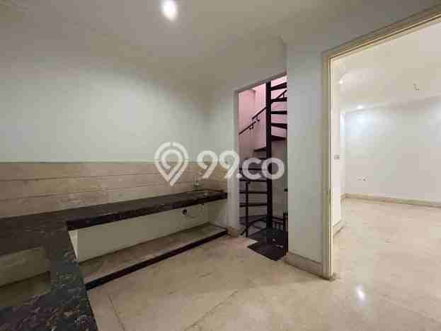 Rumah Luxury Modern Siap Huni di Otista Jakarta Timur Rumah Luxury Modern Siap Huni di Otista Jakarta Timur