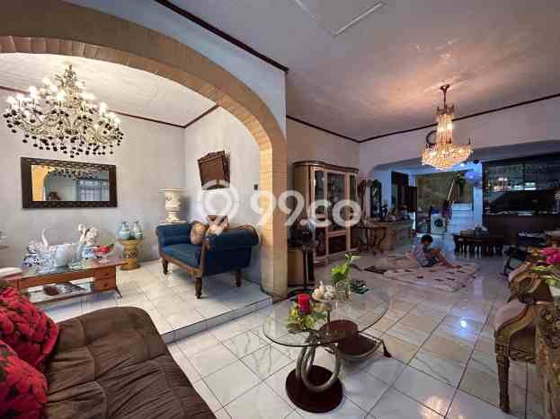 Rumah Mewah Dijual LT 164m2 di Tebet, Jakarta Selatan Rumah Mewah Dijual LT 164m2 di Tebet, Jakarta Selatan