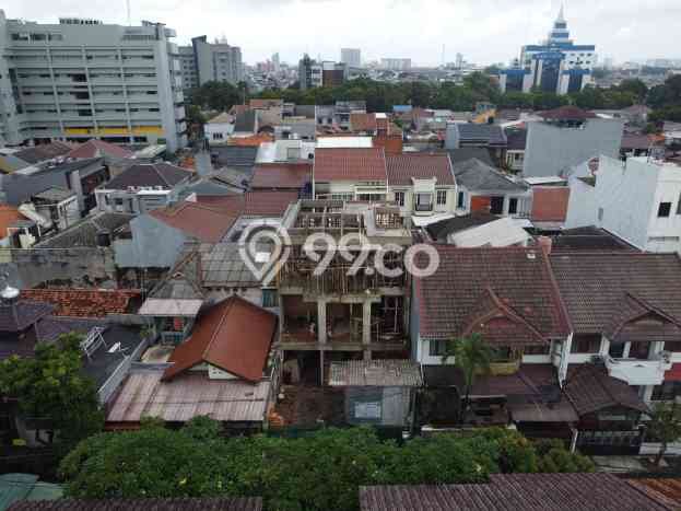 Dijual Hunian Mewah dengan Fasilitas Sekitar Lengkap di Tebet, Jakarta Selatan Dijual Hunian Mewah dengan Fasilitas Sekitar Lengkap di Tebet, Jakarta Selatan
