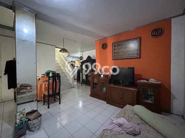 Siap Huni Rumah Mewah 6 Kamar di Tebet Dekat ke Mana Saja Siap Huni Rumah Mewah 6 Kamar di Tebet Dekat ke Mana Saja