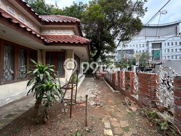Hunian Eksklusif Dijual LT 569m2 di Tebet, Jakarta Selatan Hunian Eksklusif Dijual LT 569m2 di Tebet, Jakarta Selatan