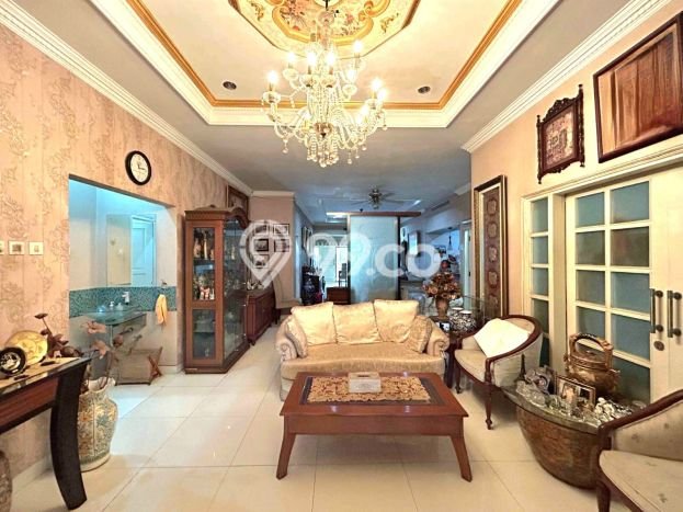 Dijual Rumah Mewah Megah Dengan View Eksklusif di Condet, Jakarta Timur Dijual Rumah Mewah Megah Dengan View Eksklusif di Condet, Jakarta Timur