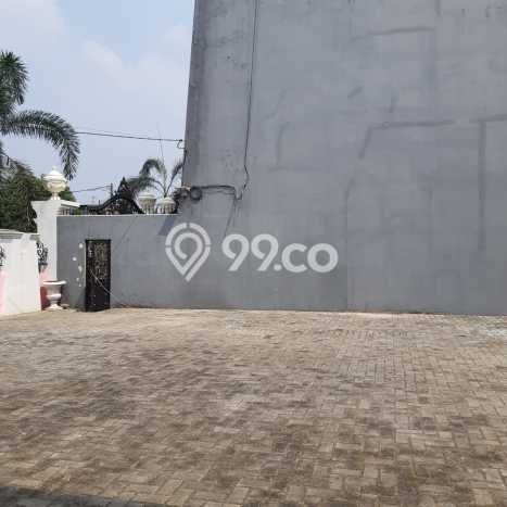 Lahan Strategis di Tebet Dijual dengan Luas 298m2 Lahan Strategis di Tebet Dijual dengan Luas 298m2