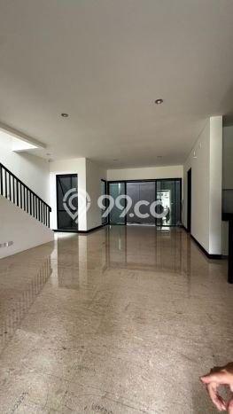 Rumah Bagus Siap Pakai Di BSD Luas 266m2 Lokasi Strategis Rumah Bagus Siap Pakai Di BSD Luas 266m2 Lokasi Strategis