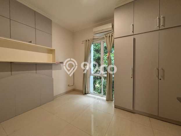 Jual Rumah Mewah Elegan Dengan View Eksklusif di Alam Sutera, Tangerang Jual Rumah Mewah Elegan Dengan View Eksklusif di Alam Sutera, Tangerang