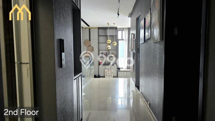 Rumah Luxury Modern Siap Huni di BSD City Tangerang Rumah Luxury Modern Siap Huni di BSD City Tangerang