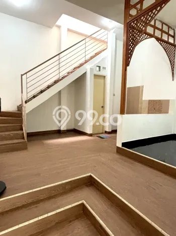 Ruko For Rent Kawasan Alam Sutera, Luas 130m², Kawasan Strategis, Siap Operasi Ruko For Rent Kawasan Alam Sutera, Luas 130m², Kawasan Strategis, Siap Operasi