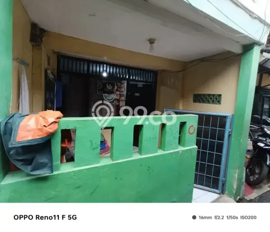 Rumah Luas Asri 2 KT Siap Pakai di Bangka Jakarta Selatan Rumah Luas Asri 2 KT Siap Pakai di Bangka Jakarta Selatan