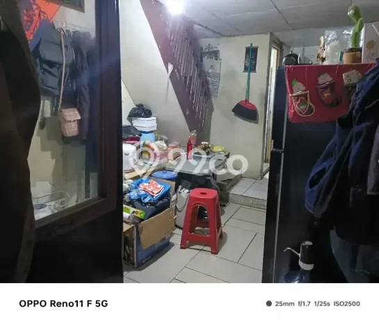Rumah Luas Asri 2 KT Siap Pakai di Bangka Jakarta Selatan Rumah Luas Asri 2 KT Siap Pakai di Bangka Jakarta Selatan
