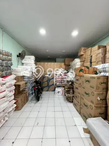 Ruko Dijual di Tangerang LT 94m2 & LB 85m2 Lokasi Terbaik! Ruko Dijual di Tangerang LT 94m2 & LB 85m2 Lokasi Terbaik!
