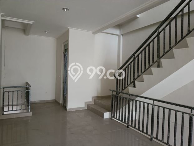 Ruko Dijual Lokasi Emas di Cakung Luas 270m2 Ruko Dijual Lokasi Emas di Cakung Luas 270m2