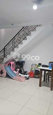 Siap Huni Hunian Elit 3 Kamar di Kelapa Gading Dekat ke Mana Pun Siap Huni Hunian Elit 3 Kamar di Kelapa Gading Dekat ke Mana Pun