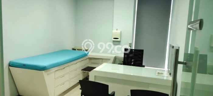 Ruko Area Bisnis di Kelapa Gading, Luas 624m², Jalan Raya Ruko Area Bisnis di Kelapa Gading, Luas 624m², Jalan Raya