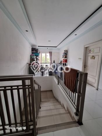 Siap Huni Hunian Elit 5 Kamar di Kelapa Gading Dekat ke Mana Saja Siap Huni Hunian Elit 5 Kamar di Kelapa Gading Dekat ke Mana Saja