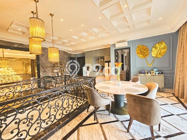 Dijual Rumah Mewah Exclusive di Cilandak, Jakarta Selatan Dijual Rumah Mewah Exclusive di Cilandak, Jakarta Selatan
