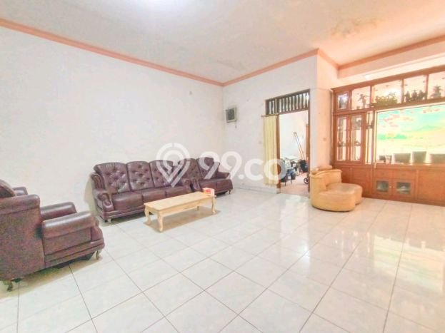 Siap Huni Rumah Mewah 5 Kamar di Kelapa Gading Dekat ke Mana Pun Siap Huni Rumah Mewah 5 Kamar di Kelapa Gading Dekat ke Mana Pun