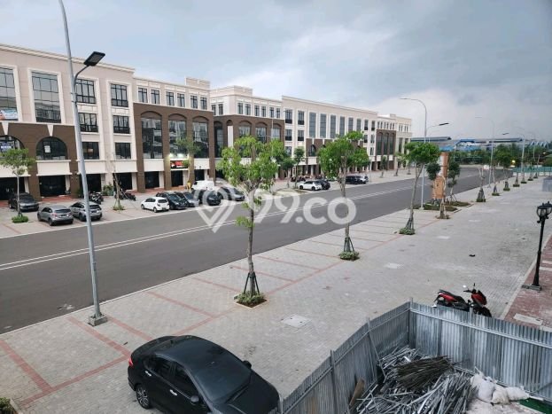 Ruko Dijual di Kelapa Gading LT 202m2, LB 810m2 untuk Investasi Ruko Dijual di Kelapa Gading LT 202m2, LB 810m2 untuk Investasi