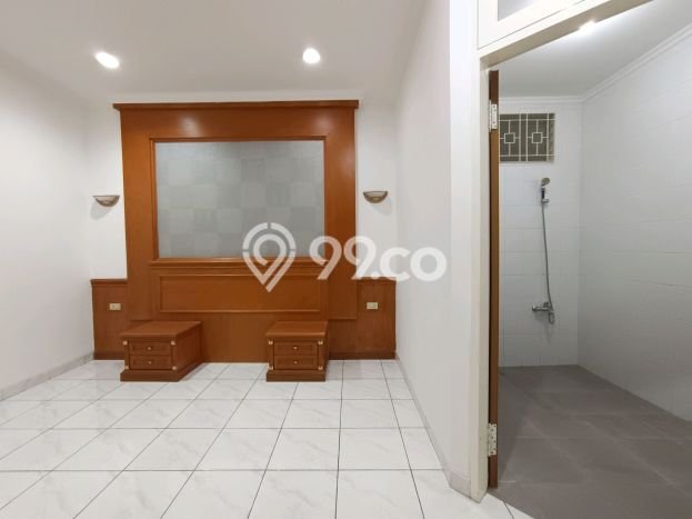 Rumah Cantik Siap Pakai Di Kelapa Gading Luas 216m2 Lokasi Strategis Rumah Cantik Siap Pakai Di Kelapa Gading Luas 216m2 Lokasi Strategis
