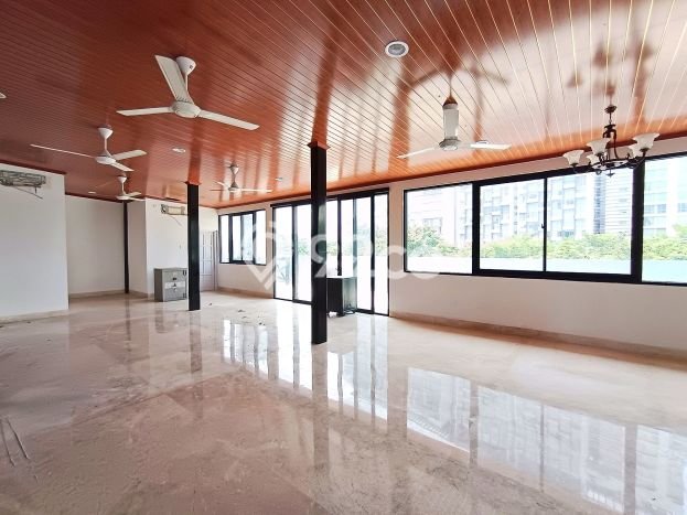 Ruko Dijual Lokasi Emas di Kelapa Gading Luas 625m2 Ruko Dijual Lokasi Emas di Kelapa Gading Luas 625m2
