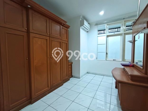 Rumah Cantik Siap Pakai Di Kelapa Gading Luas 216m2 Lokasi Strategis Rumah Cantik Siap Pakai Di Kelapa Gading Luas 216m2 Lokasi Strategis