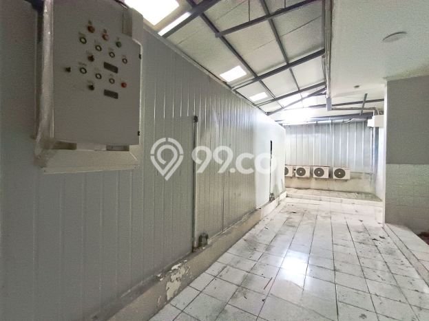 Ruko Disewa di Jakarta Utara dengan LB 1066m2 Area Komersial Ramai Ruko Disewa di Jakarta Utara dengan LB 1066m2 Area Komersial Ramai