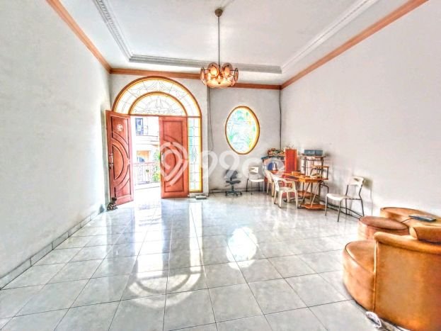 Siap Huni Rumah Mewah 5 Kamar di Kelapa Gading Dekat ke Mana Pun Siap Huni Rumah Mewah 5 Kamar di Kelapa Gading Dekat ke Mana Pun