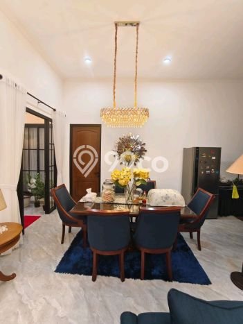 Dijual Rumah 4 Kamar Lokasi Ideal Bagus dan Strategis di Kelapa Gading Dijual Rumah 4 Kamar Lokasi Ideal Bagus dan Strategis di Kelapa Gading