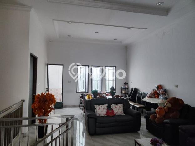Rumah Eksklusif Siap Huni LT 160m2 di Kelapa Gading, Jakarta Utara Rumah Eksklusif Siap Huni LT 160m2 di Kelapa Gading, Jakarta Utara