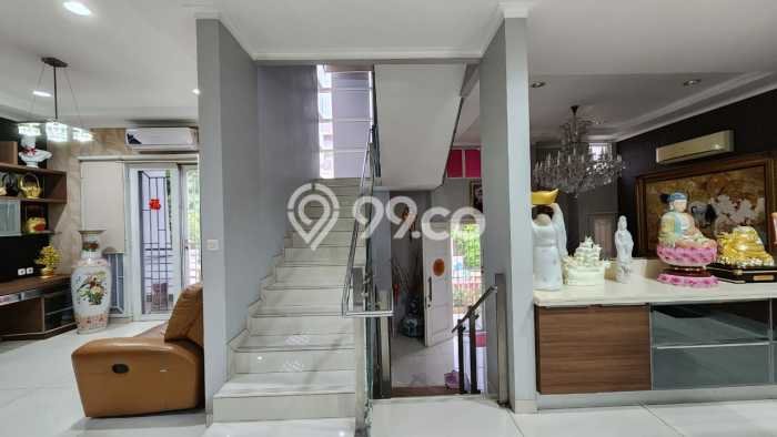 Hot Offer Hunian Mewah Ideal dan Luas di Kelapa Gading, Jakarta Utara Hot Offer Hunian Mewah Ideal dan Luas di Kelapa Gading, Jakarta Utara