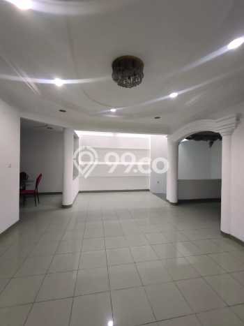Rumah Eksklusif Siap Huni LT 187m2 di Kelapa Gading, Jakarta Utara Rumah Eksklusif Siap Huni LT 187m2 di Kelapa Gading, Jakarta Utara