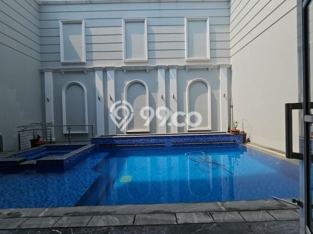 Siap Huni Rumah Mewah 4 Kamar di Kelapa Gading Dekat ke Mana Pun Siap Huni Rumah Mewah 4 Kamar di Kelapa Gading Dekat ke Mana Pun