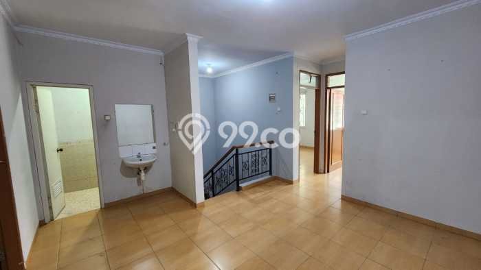 Jual Rumah Minimalis Bagus Punya 4 KT di Kelapa Gading Jakarta Utara SHM Jual Rumah Minimalis Bagus Punya 4 KT di Kelapa Gading Jakarta Utara SHM