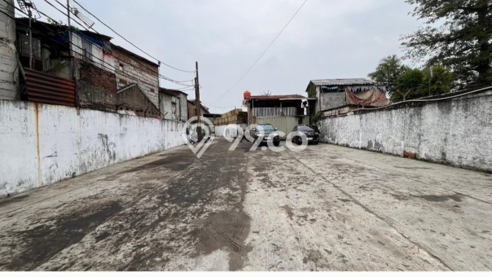 Gudang Dijual di Prime Area Jakarta Barat Luas 2798m2 Gudang Dijual di Prime Area Jakarta Barat Luas 2798m2