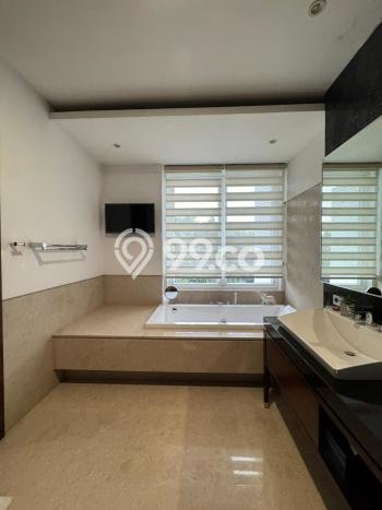 Hot Offer Hunian Mewah Ideal dan Luas di Kelapa Gading, Jakarta Utara Hot Offer Hunian Mewah Ideal dan Luas di Kelapa Gading, Jakarta Utara