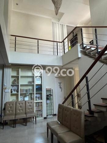 Dijual Rumah Mewah Elegan Dengan View Eksklusif di Rawamangun, Jakarta Timur Dijual Rumah Mewah Elegan Dengan View Eksklusif di Rawamangun, Jakarta Timur