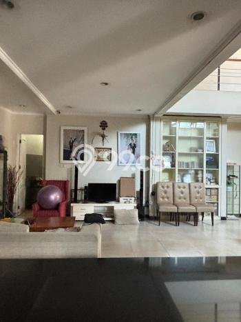 Dijual Rumah Mewah Elegan Dengan View Eksklusif di Rawamangun, Jakarta Timur Dijual Rumah Mewah Elegan Dengan View Eksklusif di Rawamangun, Jakarta Timur