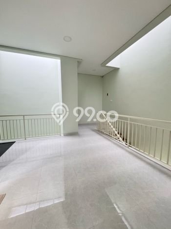 Dijual Rumah Premium dengan Fasilitas Sekitar Komplit di Kelapa Gading, Jakarta Utara Dijual Rumah Premium dengan Fasilitas Sekitar Komplit di Kelapa Gading, Jakarta Utara