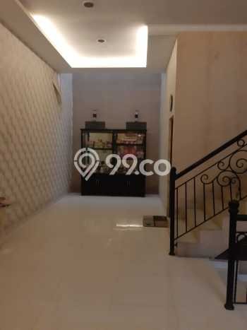 FEATURED! Rumah Nyaman di Kelapa Gading, Luas 136m² Bangunan 192m² FEATURED! Rumah Nyaman di Kelapa Gading, Luas 136m² Bangunan 192m²