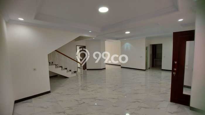Rumah 4 KT 3 KM di Area Kelapa Gading, Jakarta Utara Rumah 4 KT 3 KM di Area Kelapa Gading, Jakarta Utara
