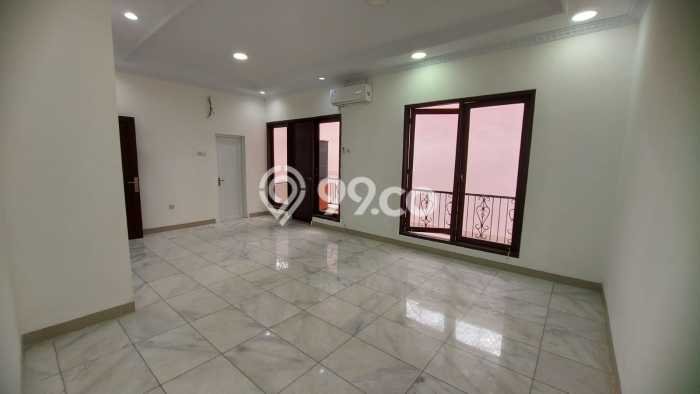 Rumah 4 KT 3 KM di Area Kelapa Gading, Jakarta Utara Rumah 4 KT 3 KM di Area Kelapa Gading, Jakarta Utara