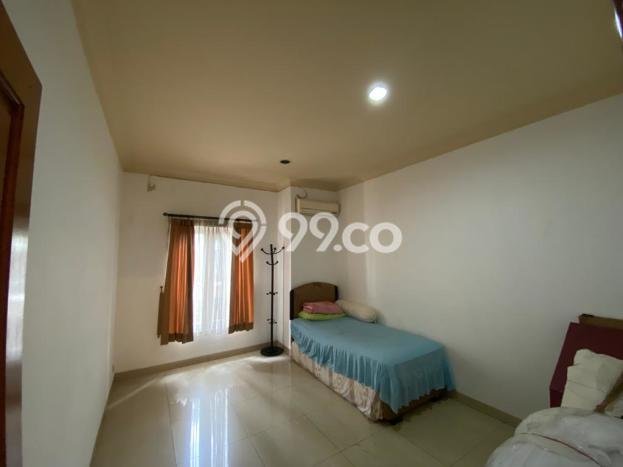 Rumah dengan Lokasi Strategis 3 KT di Kelapa Gading, Jakarta Utara Rumah dengan Lokasi Strategis 3 KT di Kelapa Gading, Jakarta Utara