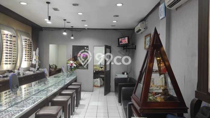 Ruko Dijual Lokasi Emas di Kelapa Gading Luas 132m2 Ruko Dijual Lokasi Emas di Kelapa Gading Luas 132m2