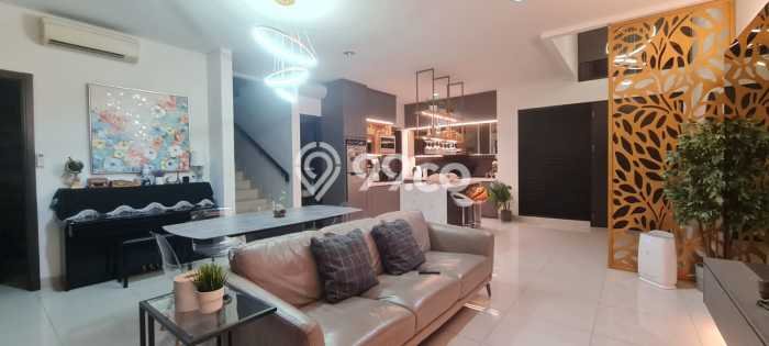 Hunian Mewah Siap Huni LT 144m2 di Cakung, Jakarta Timur Hunian Mewah Siap Huni LT 144m2 di Cakung, Jakarta Timur
