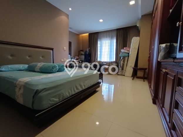 Siap Huni Rumah Mewah 4 Kamar di Kelapa Gading Dekat ke Mana Pun Siap Huni Rumah Mewah 4 Kamar di Kelapa Gading Dekat ke Mana Pun