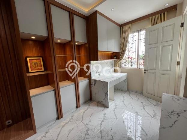 Hot Offer Hunian Mewah Ideal dan Luas di Kelapa Gading, Jakarta Utara Hot Offer Hunian Mewah Ideal dan Luas di Kelapa Gading, Jakarta Utara