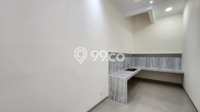 Siap Huni Rumah Mewah 5 Kamar di Kelapa Gading Dekat ke Mana Pun Siap Huni Rumah Mewah 5 Kamar di Kelapa Gading Dekat ke Mana Pun