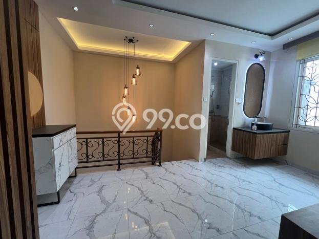 Hot Offer Hunian Mewah Ideal dan Luas di Kelapa Gading, Jakarta Utara Hot Offer Hunian Mewah Ideal dan Luas di Kelapa Gading, Jakarta Utara